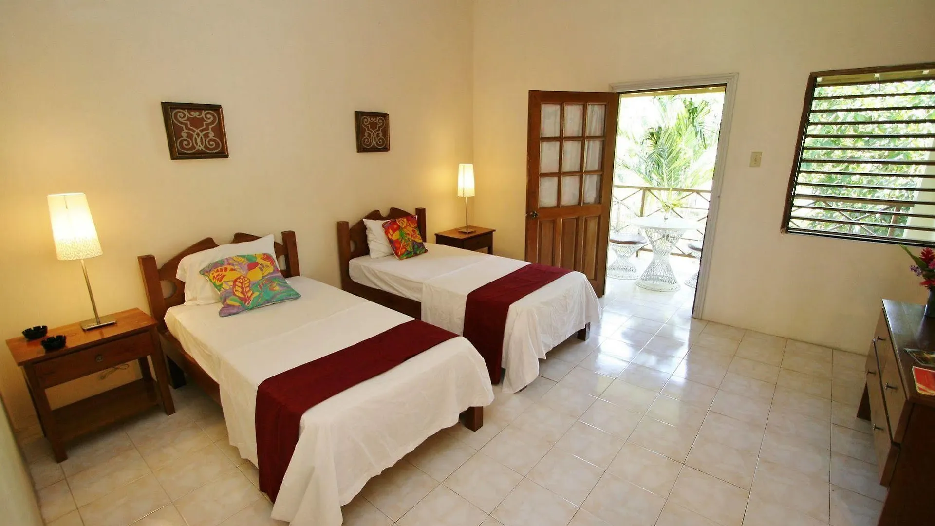 *** Hotel White Sands Negril Jamaica
